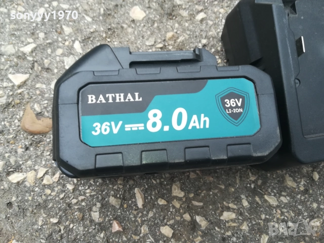 BATHAL-за флекс-MAKITA-LI-ION БАТЕРИЯ И ЗАРЯДНО 1810252331, снимка 3 - Винтоверти - 52102485