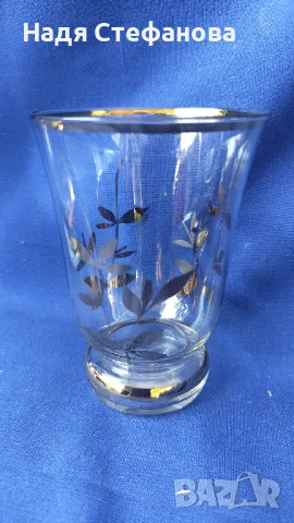 Ретро комплект за безалкохолно, вода, вино, кана и 4 чаши, златни шарки, кантове, снимка 8 - Антикварни и старинни предмети - 47333678