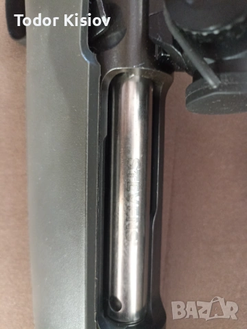 Продавам карабина савиж 30-06 с оптика фомей 1-4*24, снимка 2 - Ловно оръжие - 53128221