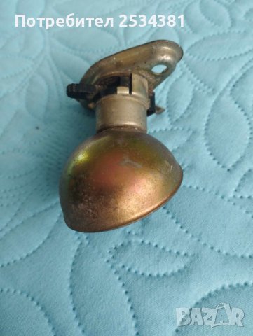 Стар плафон за осветление на двигателя  или багажника, снимка 2 - Други ценни предмети - 42253605