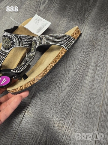 дамски чехли , снимка 2 - Чехли - 52573407