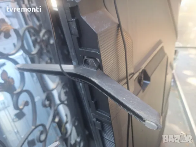 крачета оригинална стойка телевизор HISENSE модел 65A6K, снимка 5 - Стойки, 3D очила, аксесоари - 50066325