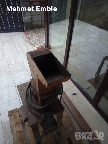 дробилка с трифазен електромотор , снимка 12 - Други машини и части - 54163171