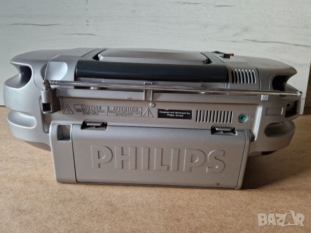 Philips AZ1025/00, снимка 5 - Радиокасетофони, транзистори - 53148352