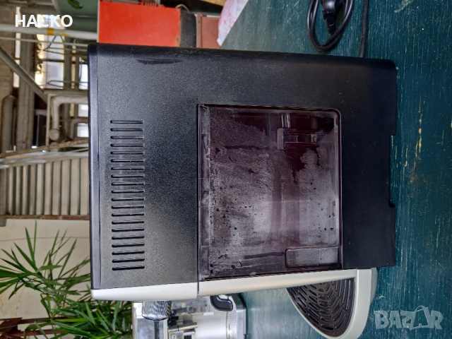 Кафеатомат DeLonghi Magnificа ESAM4400 Made in Itali, снимка 6 - Кафемашини - 53974318