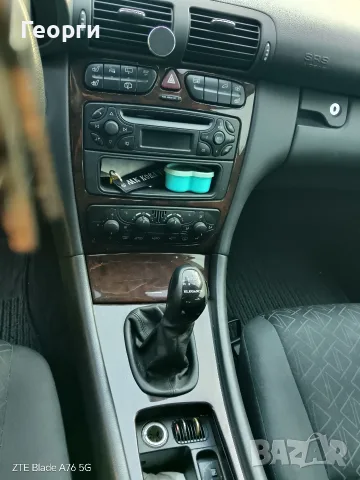 Mercedes C180 Kompressor, снимка 10 - Автомобили и джипове - 56438436