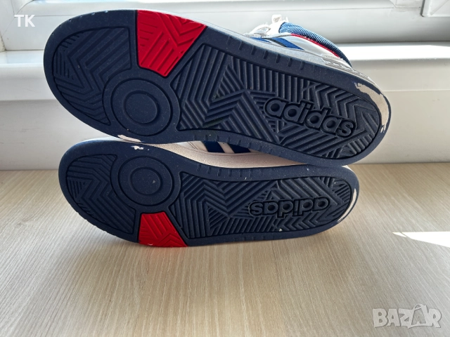 Продавам детски маратонки Adidas, снимка 8 - Детски маратонки - 51945855