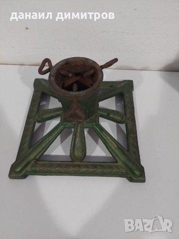 Стойка за елха метална