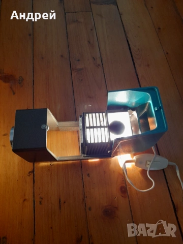 Стар Диапроектор Етюд, снимка 6 - Антикварни и старинни предмети - 54114285