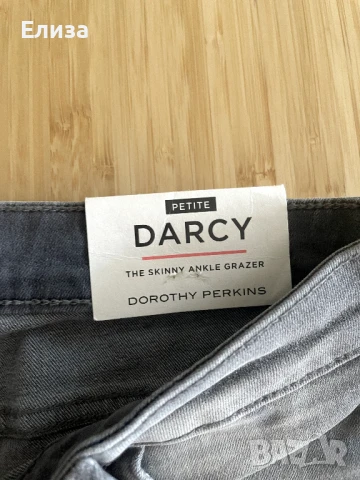 Дамски дънки DOROTHY PERKINS, снимка 4 - Дънки - 50561837