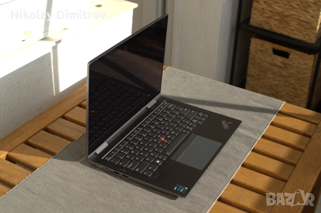 Продавам Lenovo ThinkPad X1 Yoga Gen 6, i7-1185G7, 16 GB RAM
