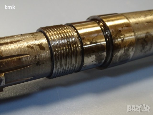 вертикален шпиндел за фреза стандарт МК5, снимка 3 - Резервни части за машини - 40134877