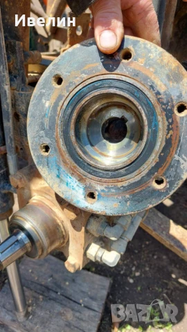 Хидро мотор самоходна вишка, снимка 4 - Индустриална техника - 50965724