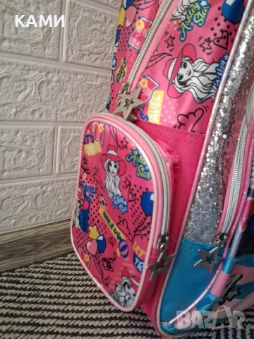 Детска раница с колелца, снимка 3 - Раници - 54287954