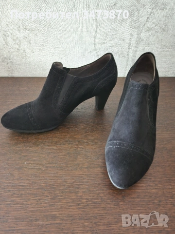 Елегантни дамски боти