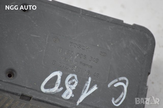 Вакуум Помпа Компресор Централно Заключване за Mercedes W202 2028001648 202 800 16 48 Bosch, снимка 3 - Части - 39772202