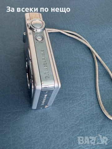 Цифров фотоапарат Praktica Luxmedia 7303 , 7.1mp , 3x zoom, снимка 5 - Фотоапарати - 56228967