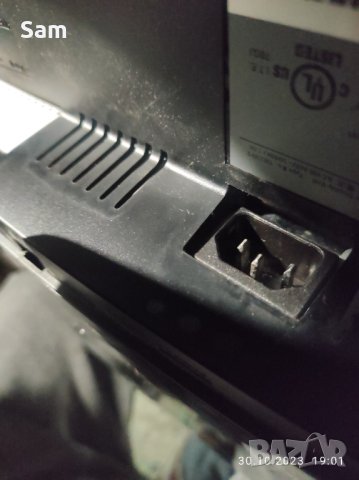 Монитор 22 инча , снимка 4 - Монитори - 42782757