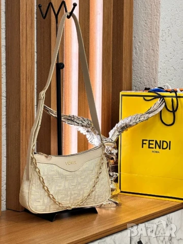 чанти fendi , снимка 6 - Чанти - 50750586