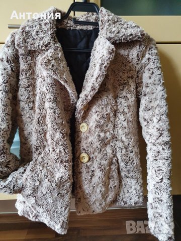 Пролетно кокетно палто, снимка 2 - Палта, манта - 32197950