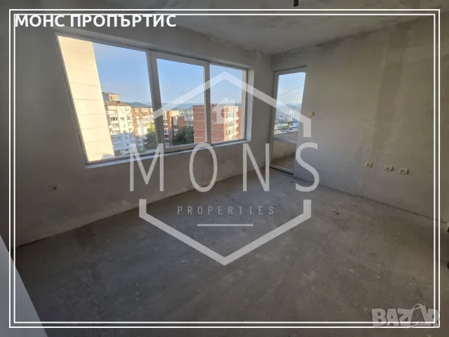 Тристаен апартамент с панорамна гледка в кв. Колю Фичето, гр. Велико Търново, снимка 3 - Апартаменти - 56069272