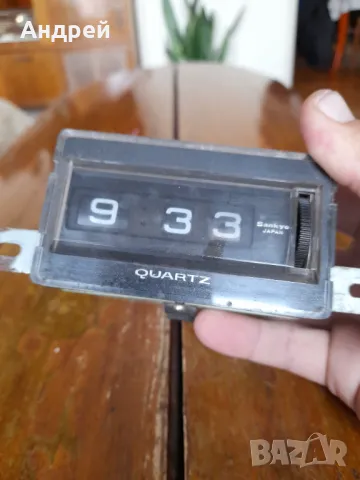 Стар Автомобилен часовник Sankyo, снимка 2 - Други ценни предмети - 47519827