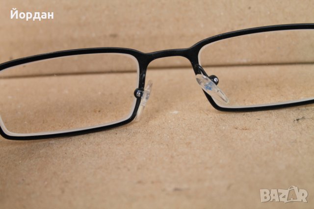 Диоптрични рамки ''Van Gils'', снимка 10 - Слънчеви и диоптрични очила - 42435109