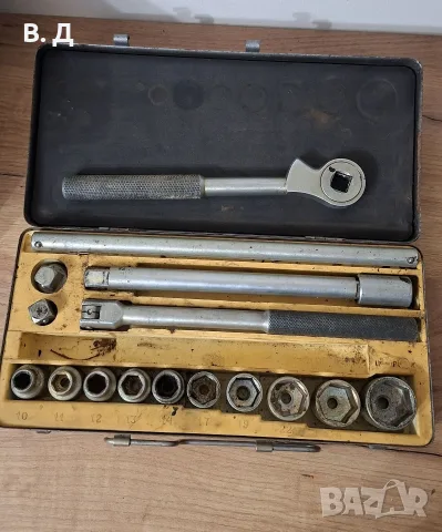 Комплект гедоре 1/2" в метален куфар , снимка 3 - Гедорета - 56163092