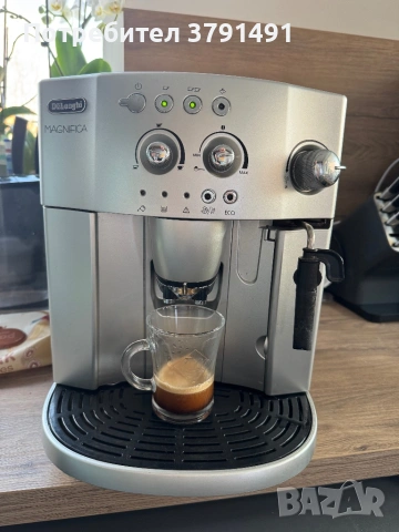 Delonghi кафе машина, снимка 5 - Кафемашини - 53179195