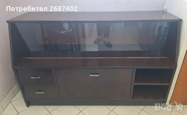 Продавам шкаф с витрина -използван., снимка 2 - Шкафове - 49976955