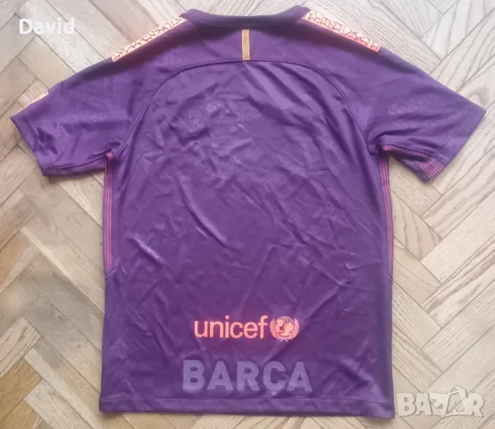 Оригинална юношеска фланелка на Барселона 17/18 Third Jersey, снимка 2 - Футбол - 49940990