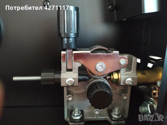 250 PROFESSIONAL Синергичен Заваръчен / Телоподаващ апарат за Алуминий MIG MMA TIG 250 -Телоподаващо, снимка 5 - Други машини и части - 47728849