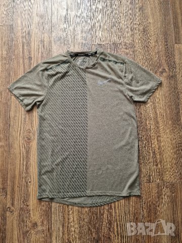 Страхотна мъжка тениска NIKE размер S , снимка 2 - Тениски - 44506292