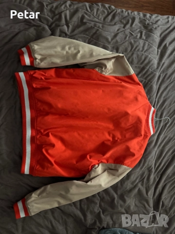 Bomber jacket Bershka, снимка 2 - Якета - 52892042