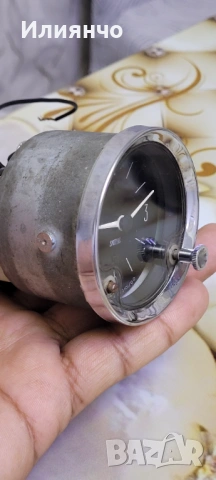 Прадавям Ретро Авточасоничи за Aston Martin DB5 и DB6)моля прадложете цена, снимка 6 - Аксесоари и консумативи - 53929540