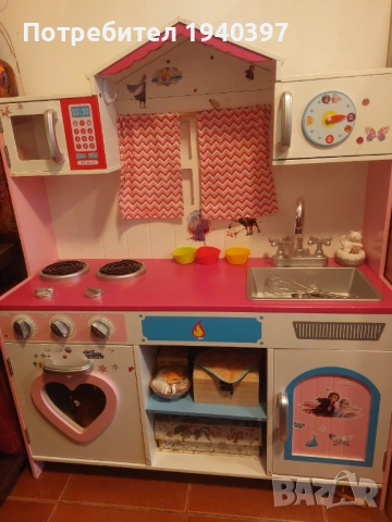 Къща за кукли и кухня