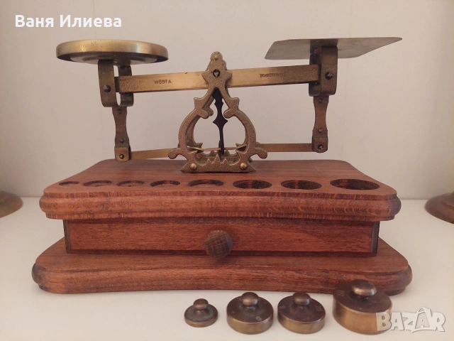 Везна , снимка 2 - Антикварни и старинни предмети - 53943751