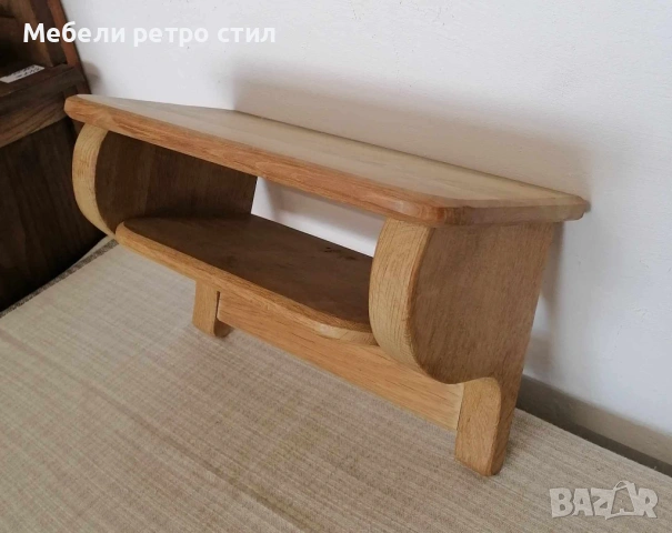 Стилна дървена поставка / мини рафт с интересен извит дизайн, изработен от масивно дърво., снимка 4 - Етажерки - 54252187