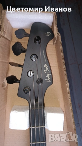 Нова Бас Китара Harley Benton, снимка 3 - Китари - 53891191