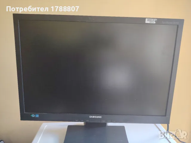 Монитор Samsung 