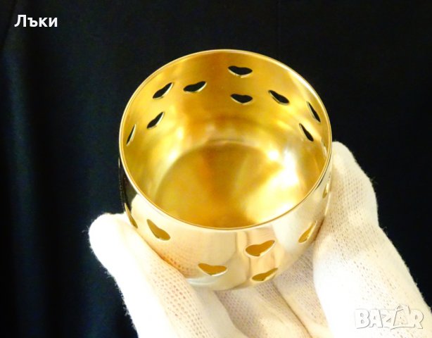 Свещник от месинг с ажурни сърца. , снимка 2 - Антикварни и старинни предмети - 29290272