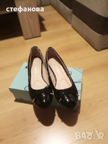 Обувки , снимка 3 - Дамски обувки на ток - 51945110