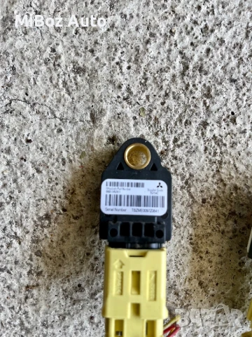 Датчик airbag Мицубиши Аутлендър 2 Mitsubishi Outlander (2006-2012), снимка 2 - Части - 50826013