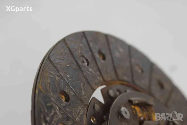 Феродов диск за Toyota Corolla E12 2.0d4d 90к.с. (2001-2007), снимка 3 - Части - 49174719