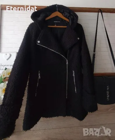 Черно палто с качулка , снимка 8 - Палта, манта - 49367137