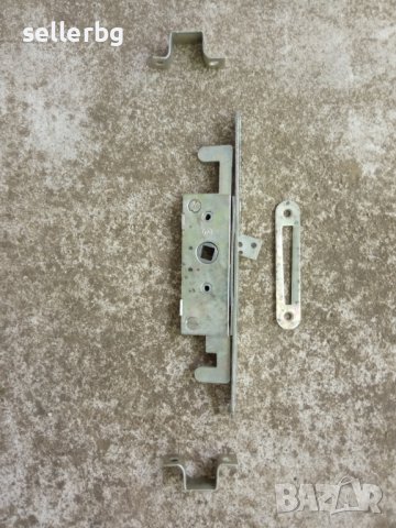 Обикновени брави за врати и мартинка за прозорци - нови и употребявани, снимка 2 - Други - 16642357