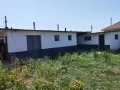 Продавам къща с двор в с. Братя Даскалови, снимка 2