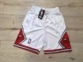 Баскетболни шорти на Чикаго Булс!, снимка 1