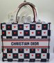 Дамска чанта Christian Dior код 159, снимка 1 - Чанти - 37147392