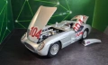  MERCEDES 300 SLR 1:18 Maisto , снимка 5